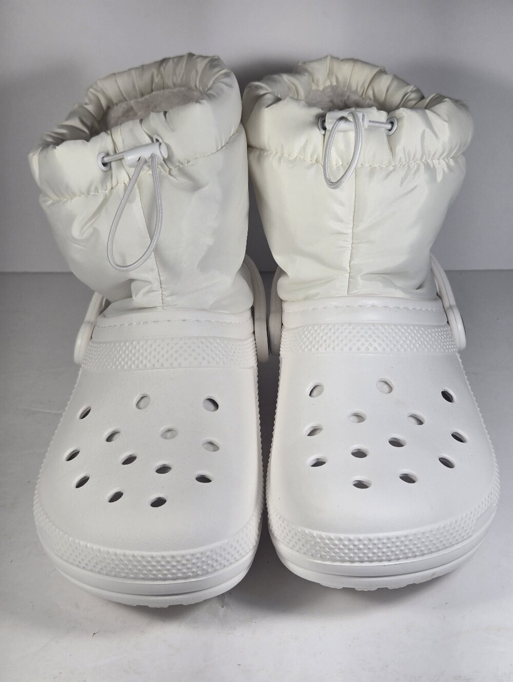 Crocs Classic Lined White Neo Puff Boots Womens Size 8 Faux Fur Lined
